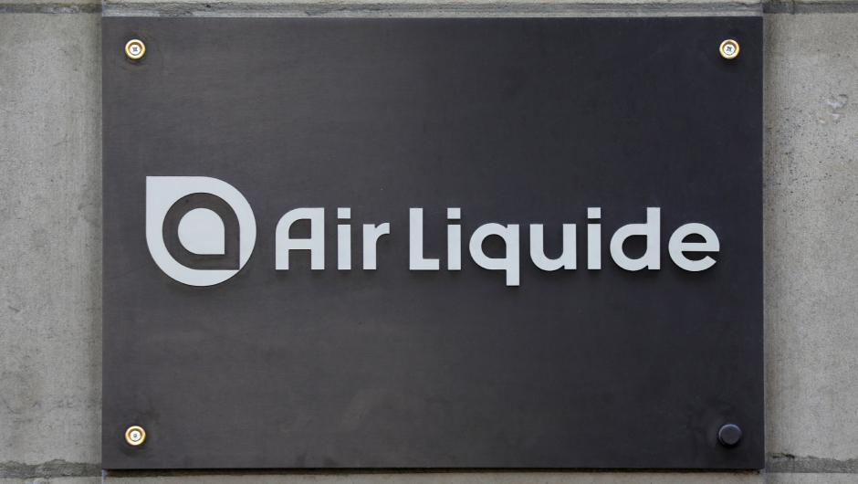 x Air Liquide