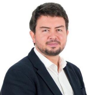 Julien Viala, Cash Manager, Carrefour